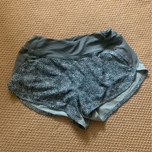 Outdoor voices Hudson shorts 2.5 inch